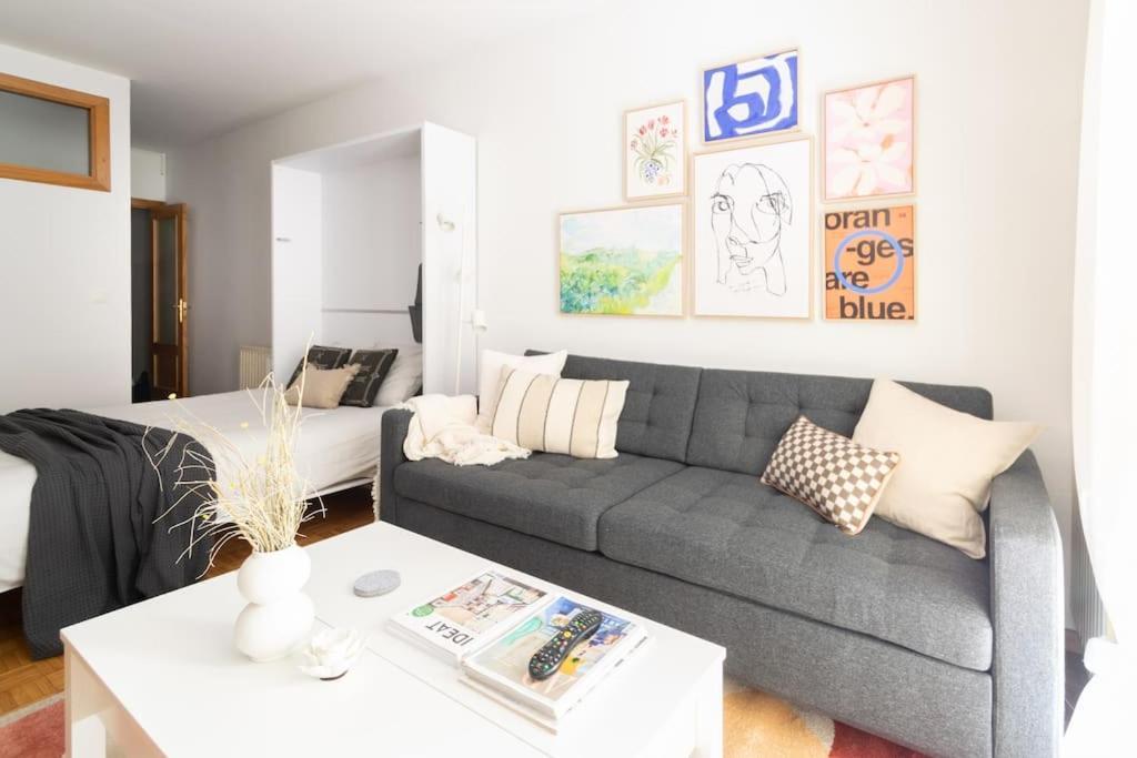 El Balcon De San Anton By Clabao Appartement Pamplona Buitenkant foto