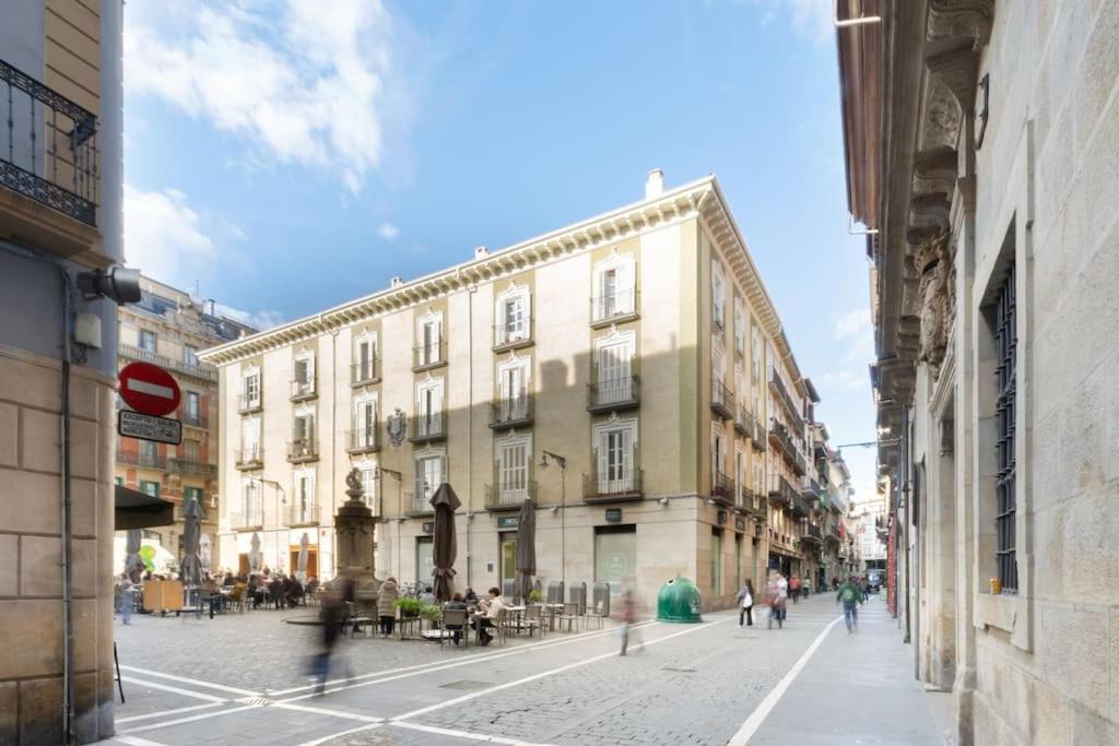 El Balcon De San Anton By Clabao Appartement Pamplona Buitenkant foto